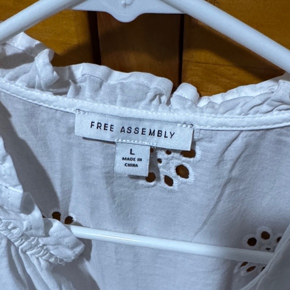 White Eyelet Ruffle Blouse - Picture 3 of 4